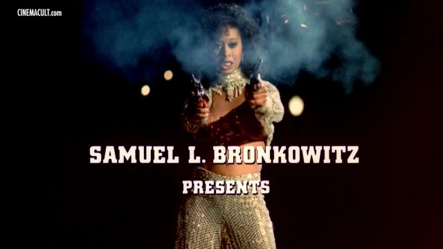 Ретро порно с афроамериканской давалкой - #10