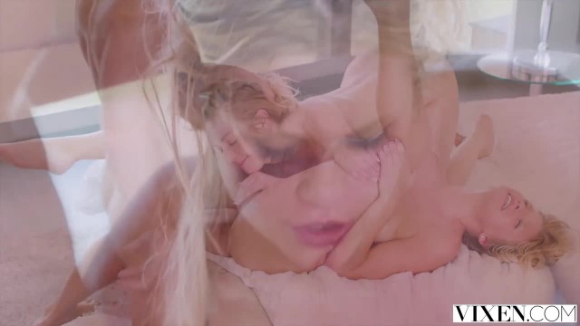 Две блондинки оседлали один член - #9