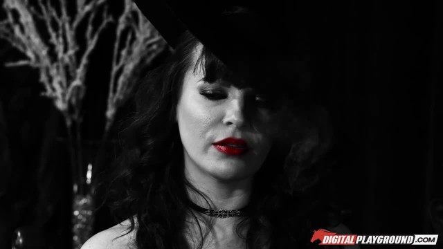 Чувак в шляпе оттрахал шлюху в баре - #1